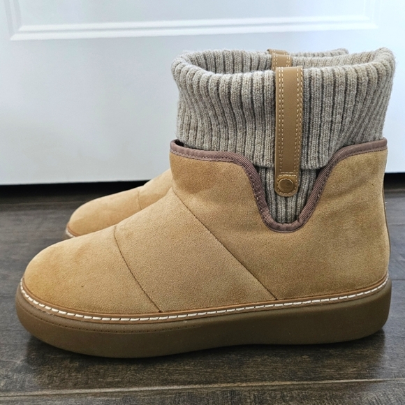 New Zara Tan Winter Booties with Knit Collar Sz 10 - Picture 4 of 9